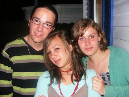 Jo, NiN@ @nD bAuTiFuL GiRl M@Ri